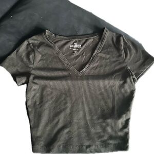 Hollister Must Have Collection Baby Tee